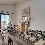 Beachfront Townhouse With Spectacular Seaview *