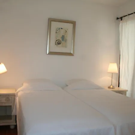 Beachfront Townhouse With Spectacular Seaview * 에스테포나