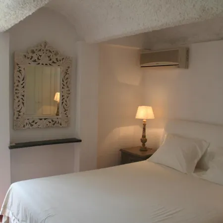 Beachfront Townhouse With Spectacular Seaview 펜션