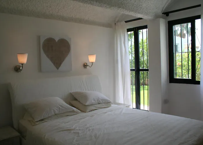 Beachfront Townhouse With Spectacular Seaview