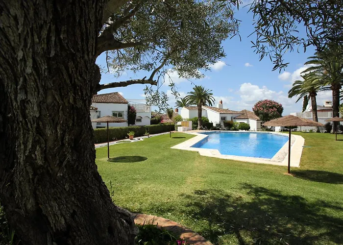 Beachfront Townhouse With Spectacular Seaview Ferienhaus *