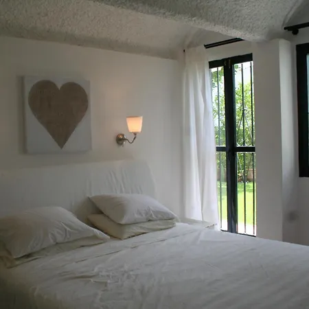 Beachfront Townhouse With Spectacular Seaview